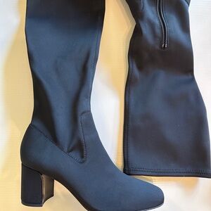 Donal Pliner Cassidy Knee High Boot, Size 8